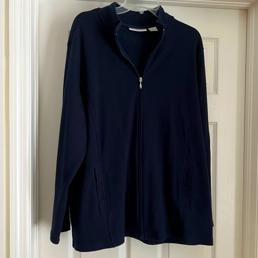 Hasting & Smith Long Sleeve Zip Mock Neck Jacket